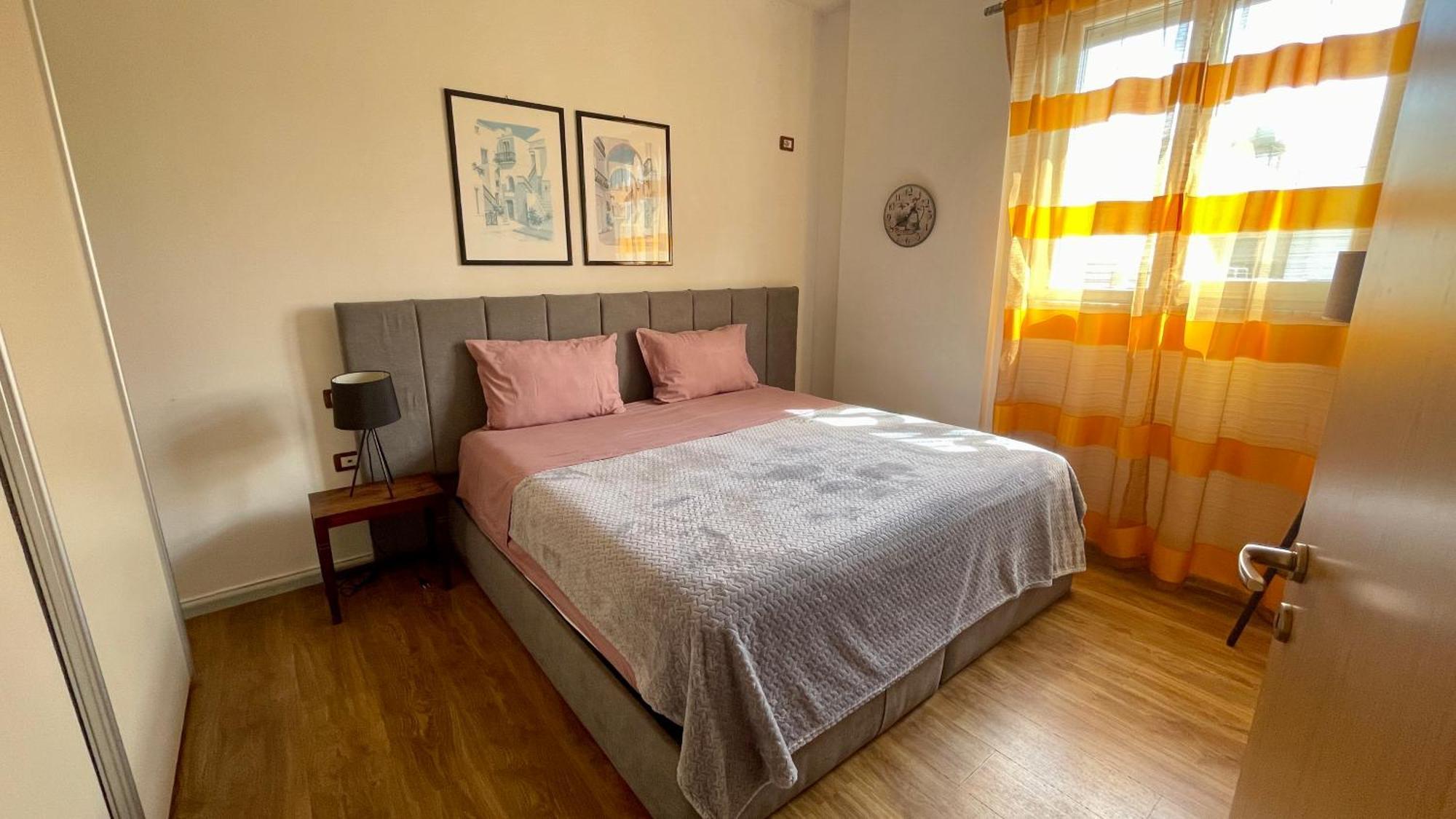 21° Bs Pazari City Center Comfort Apartment Tiranë Luaran gambar