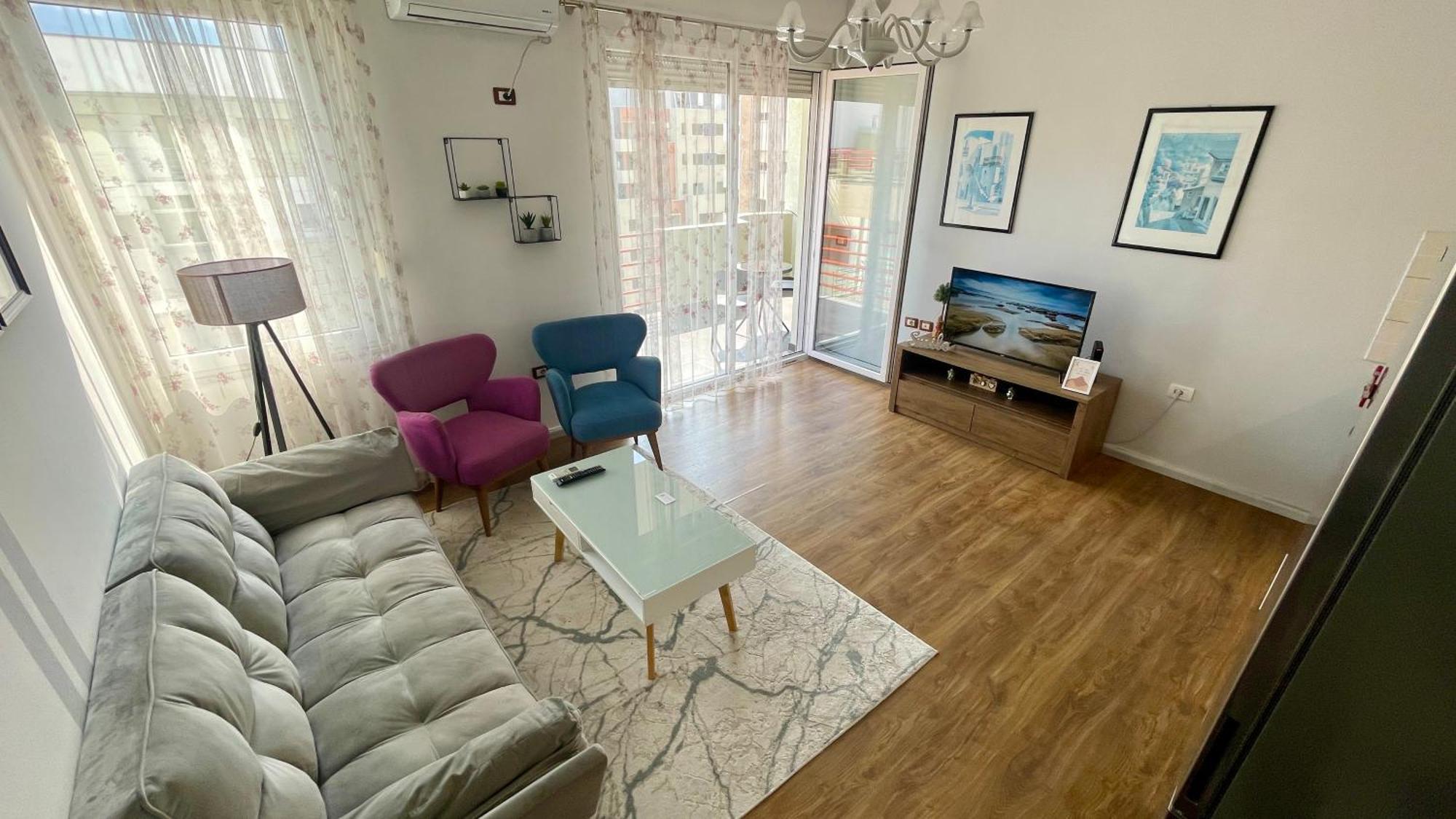 21° Bs Pazari City Center Comfort Apartment Tiranë Luaran gambar