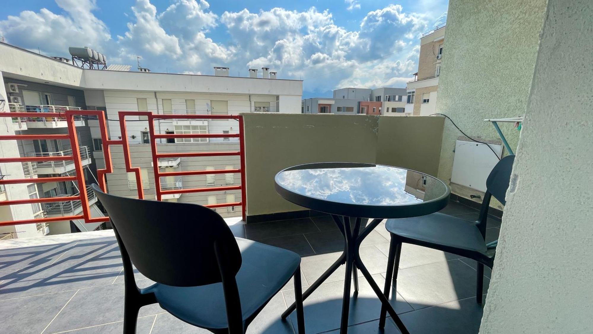 21° Bs Pazari City Center Comfort Apartment Tiranë Luaran gambar